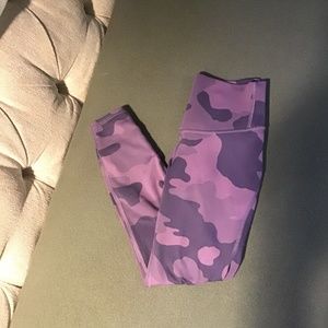 Camo purple active wear leggings